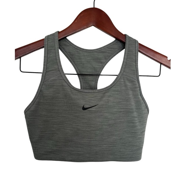 Nike Gray Sports Bra with Racerback Design size medium - Picture 1 of 4